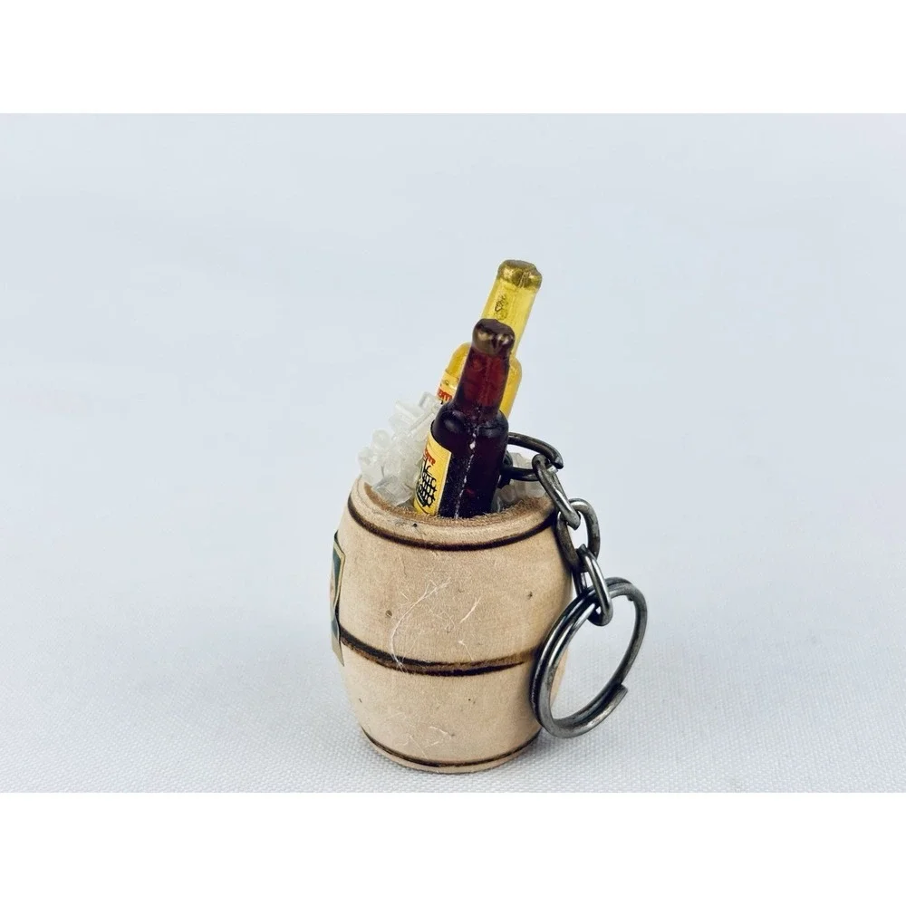President Beer 2 Two‎ Bottles Barrel Key Chain - Advertising